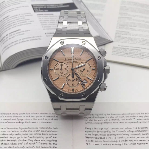 オーデマピゲ時計背面デザイン